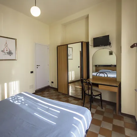 Sala Hotel