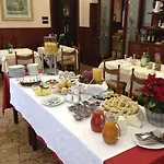 萨拉酒店