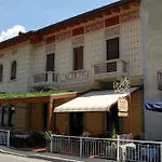 酒店 萨拉酒店 2*
